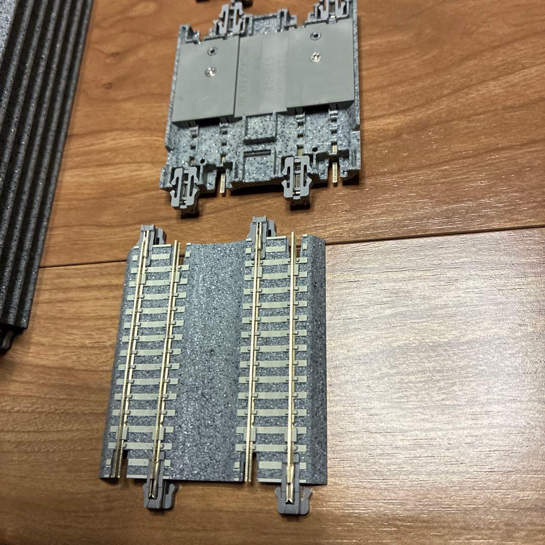 KATO Nゲージ V11 複線線路セット(R414/381)