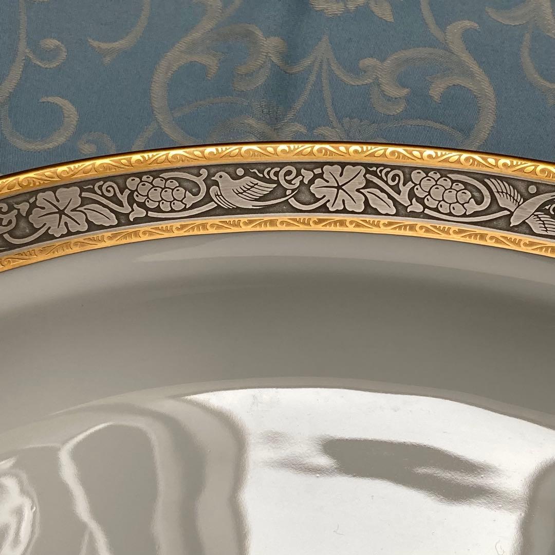 【新品未使用】大倉陶園 金白金蝕ぶどう唐草 楕円大皿 オードブル皿