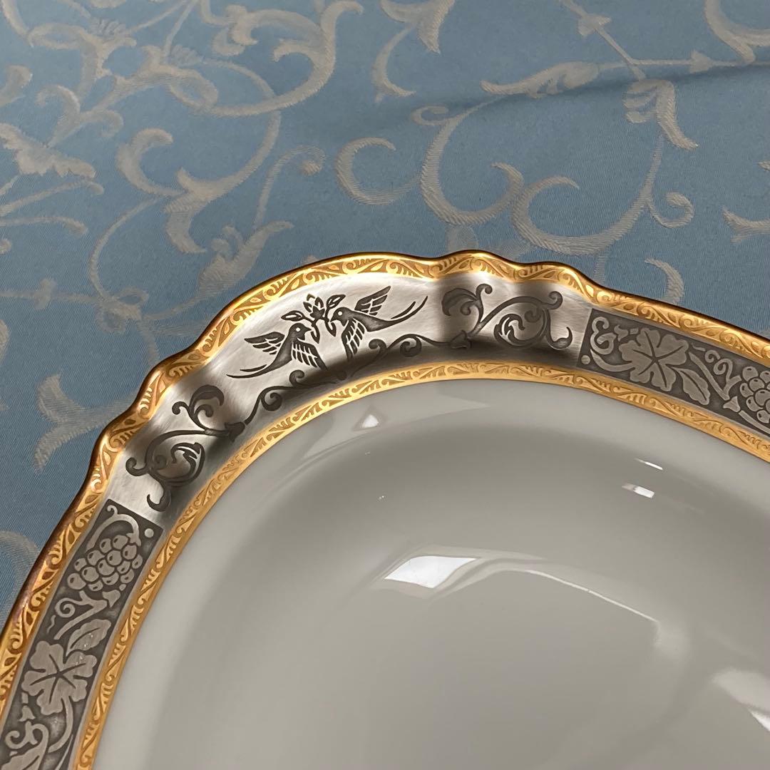 【新品未使用】大倉陶園 金白金蝕ぶどう唐草 楕円大皿 オードブル皿
