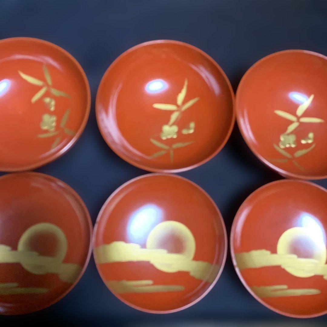 蓋向　木製手描き金彩絵　尾上の爺婆・鶴亀・松竹梅　盛金蒔絵　向付け　煮物椀　3客