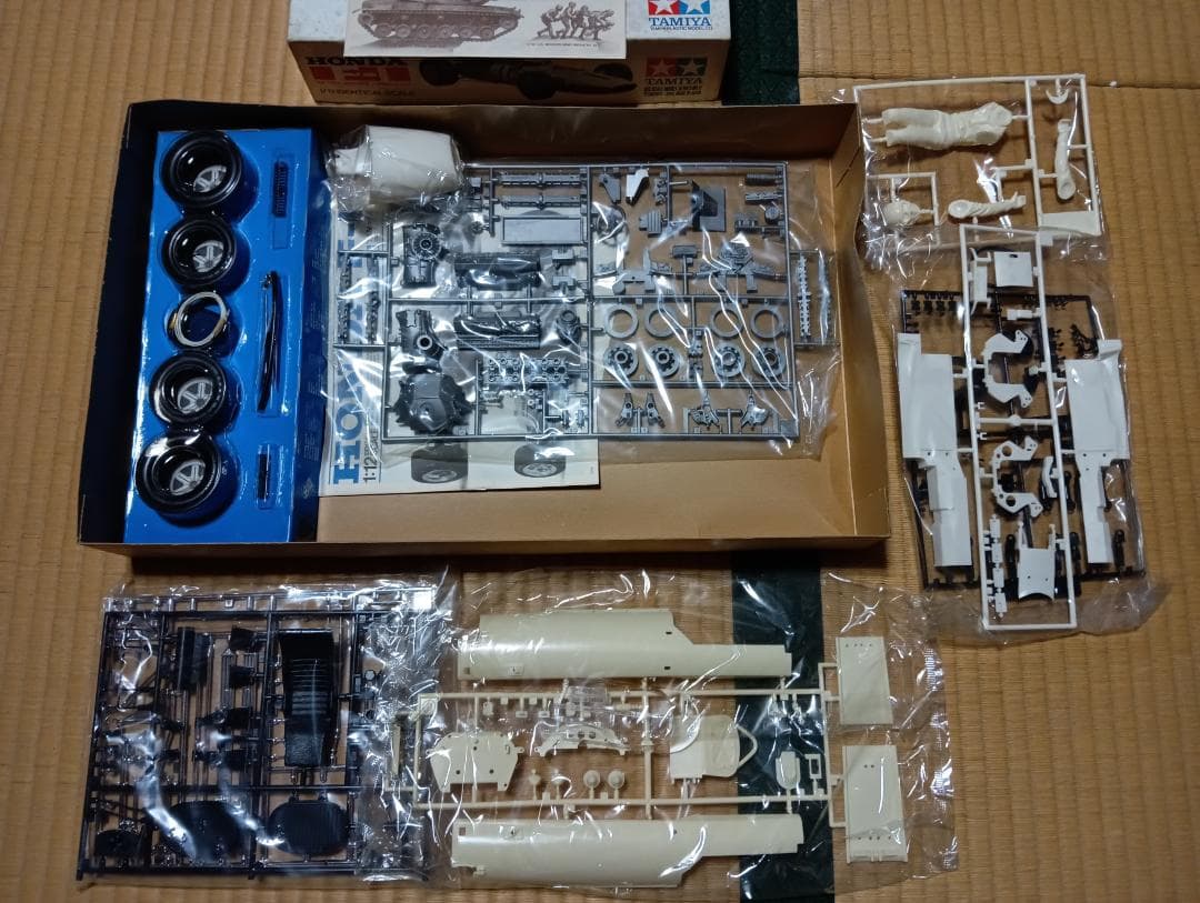 TAMIYA HONDA F-1 プラモデル 1:12