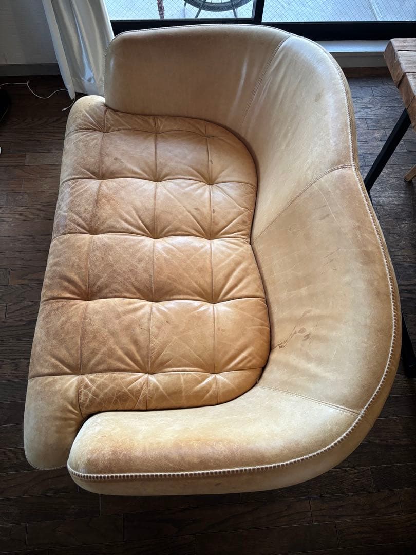 クラッシュゲート オピアムソファ 2.5人掛け　レザーソファー　キャラメル色