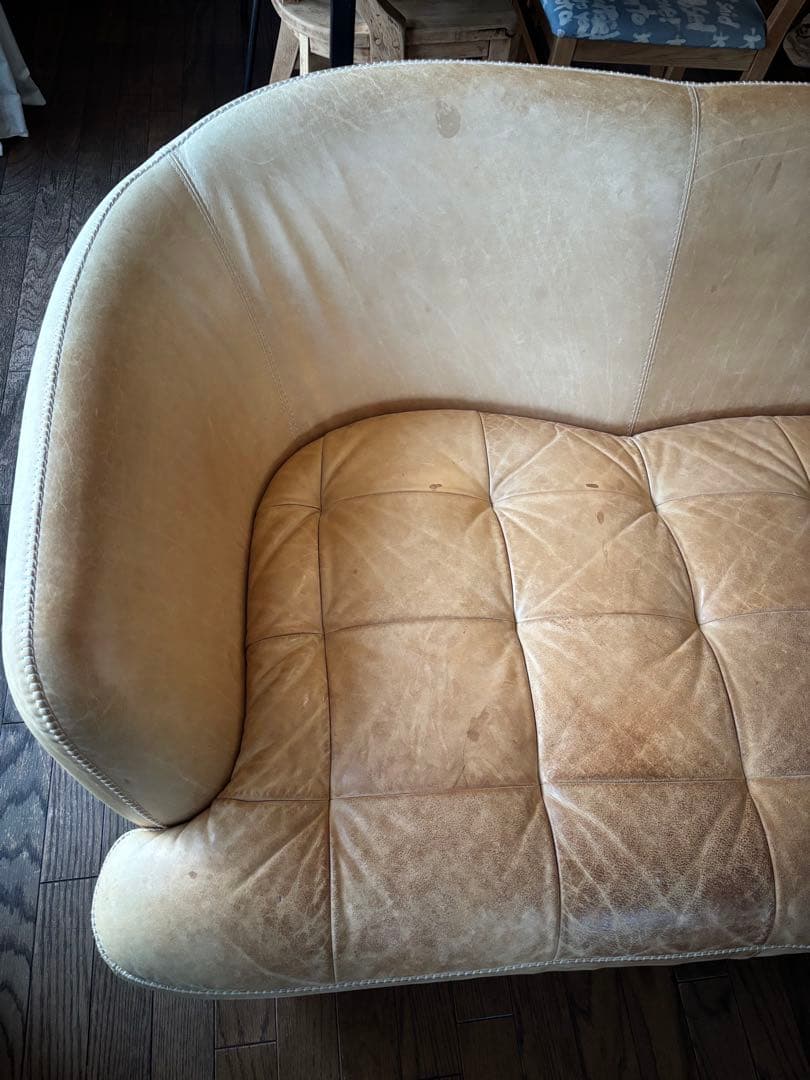 クラッシュゲート オピアムソファ 2.5人掛け　レザーソファー　キャラメル色