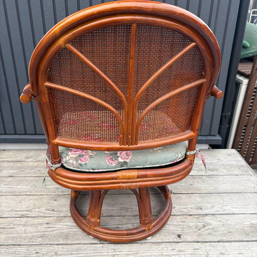 【昭和レトロ】薔薇柄 回転式ラタンチェア2脚＆ガラステーブル 3点セット 籐製