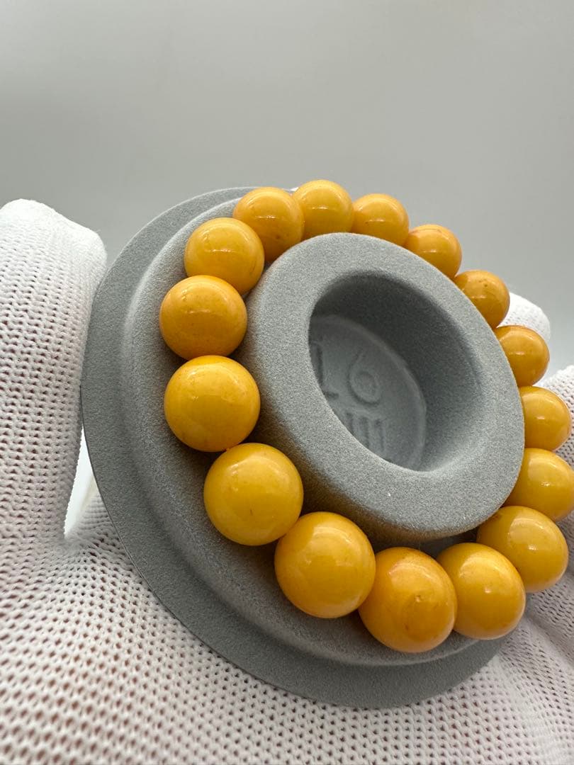 ☆天然☆ バルト海産　天然アンバー 琥珀 蜜蝋 ブレスレットフリーサイズ 美品