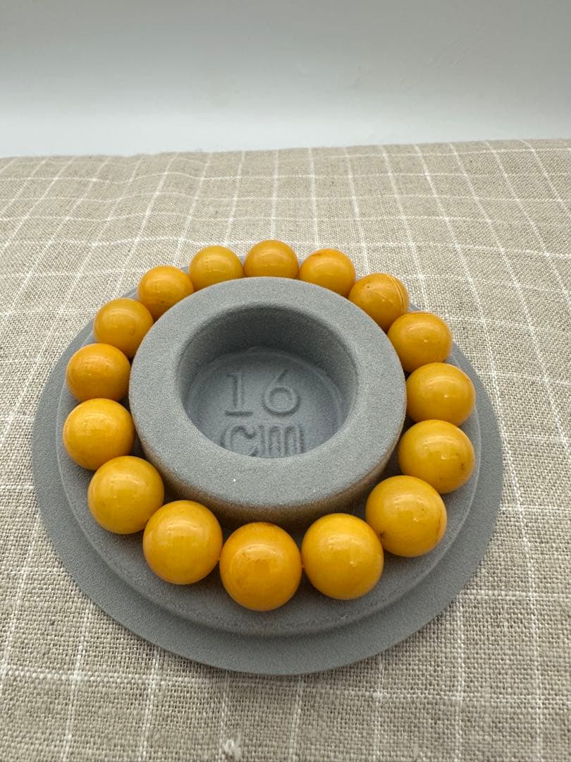 ☆天然☆ バルト海産　天然アンバー 琥珀 蜜蝋 ブレスレットフリーサイズ 美品