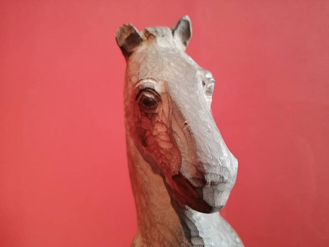 杉本宗一・作　木彫　一木の馬（刻銘有り）