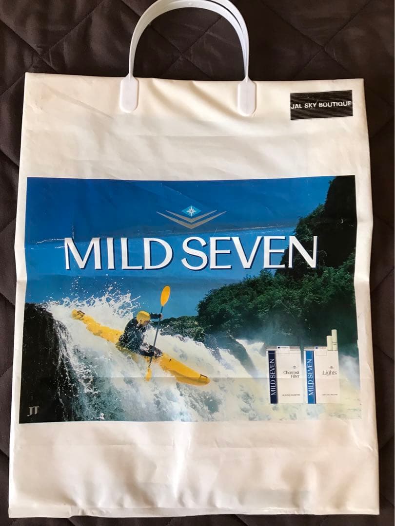 貴重　新品未使用　JALエプロン旧ロゴ入り　飛行機バッジ絵はがきなど付き　1点物