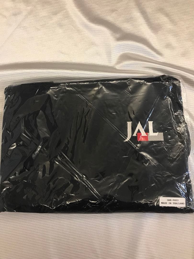 貴重　新品未使用　JALエプロン旧ロゴ入り　飛行機バッジ絵はがきなど付き　1点物