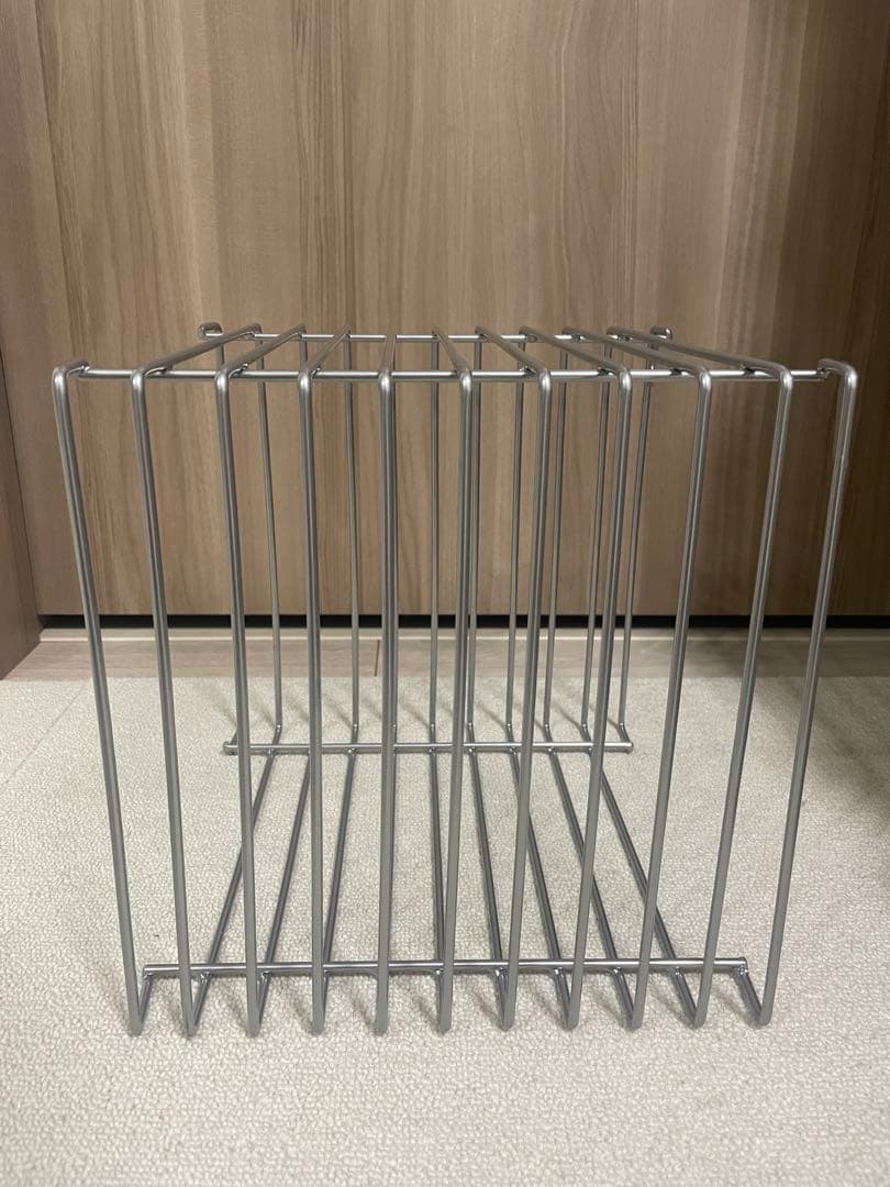 ワイヤーシェルフ　シルバー　新品未使用