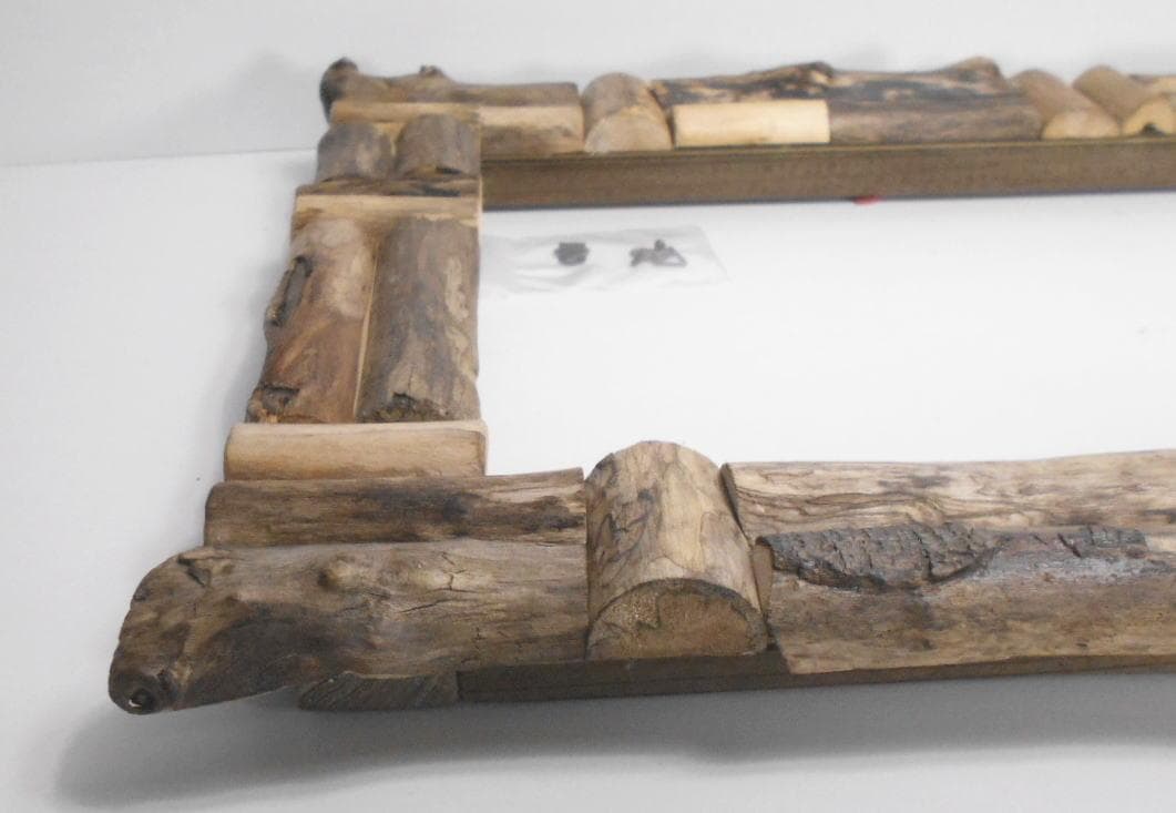 DIY手造り◇油絵F4号サイズ用の流木端材での額縁フレーム - メルカリ