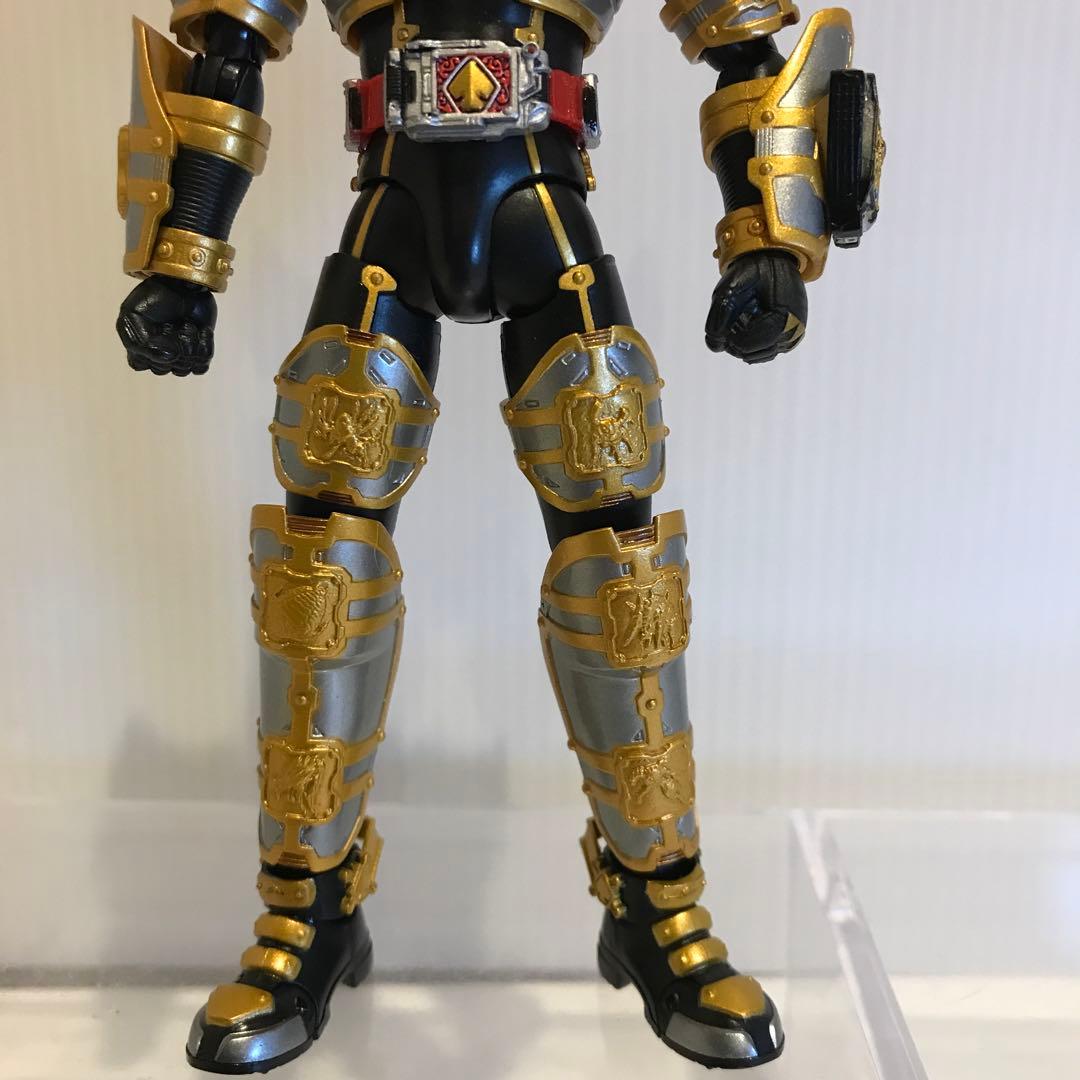 S.h.Figuarts 仮面ライダーブレイド キングフォーム