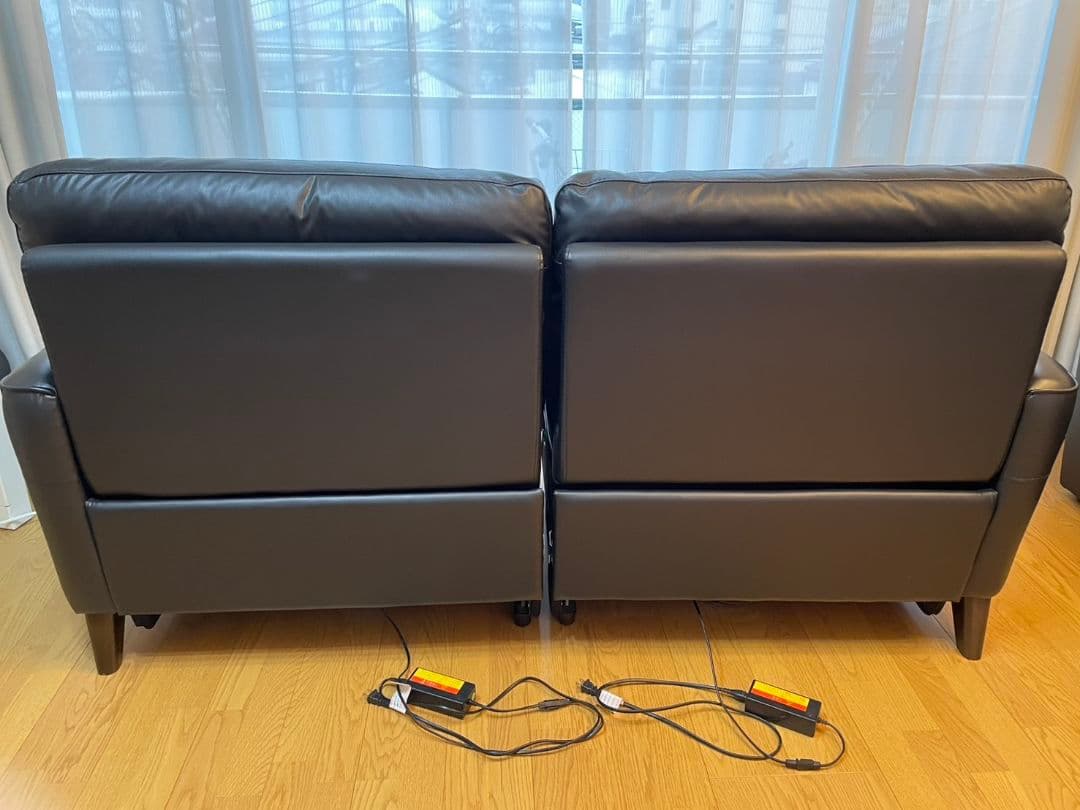 【美品】ニトリ ３人掛け電動リクライニングソファ　アネーロ