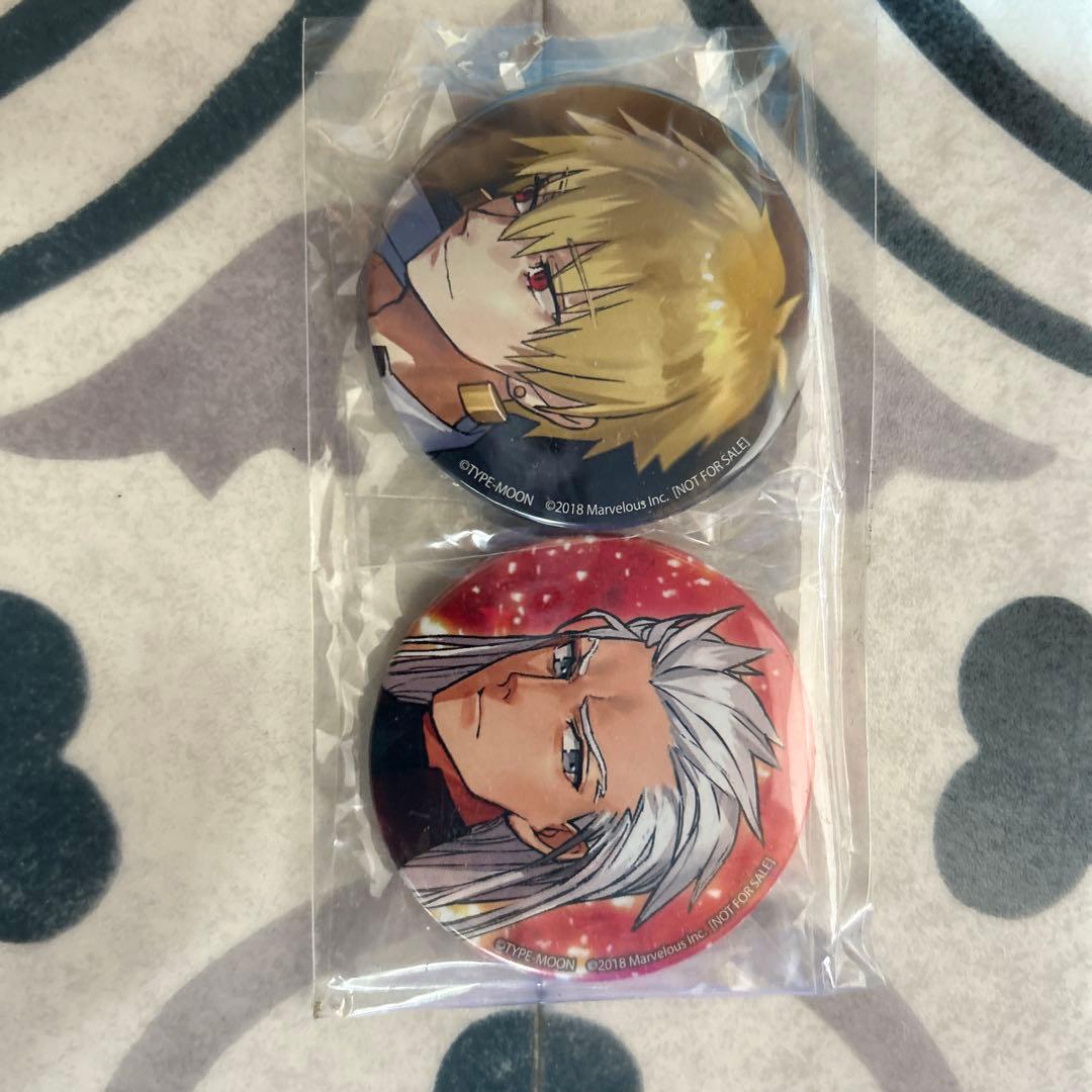 ギルガメッシュ＆無銘 缶バッジ2個セットFate/EXTELLA 特典 - メルカリ