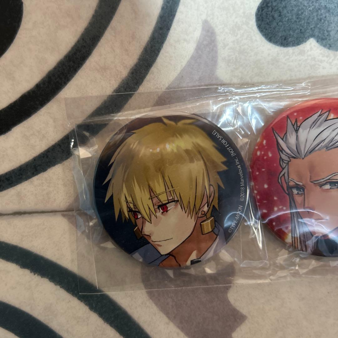 ギルガメッシュ＆無銘 缶バッジ2個セットFate/EXTELLA 特典 - メルカリ