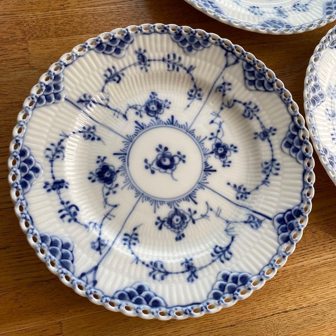 Saleロイヤルコペンハーゲンブルーフルーテッドフルレース17cm6枚