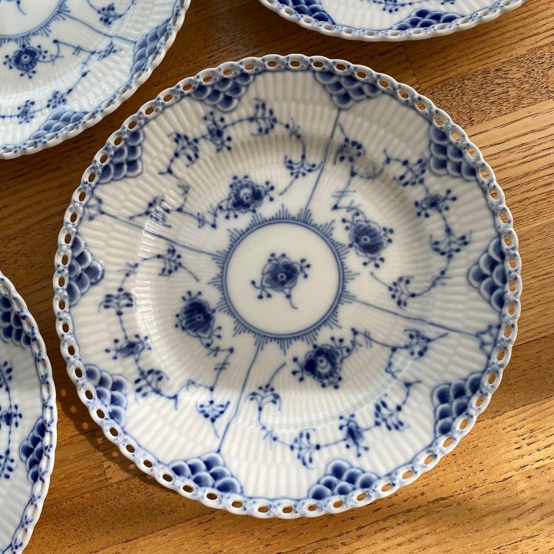 Saleロイヤルコペンハーゲンブルーフルーテッドフルレース17cm6枚