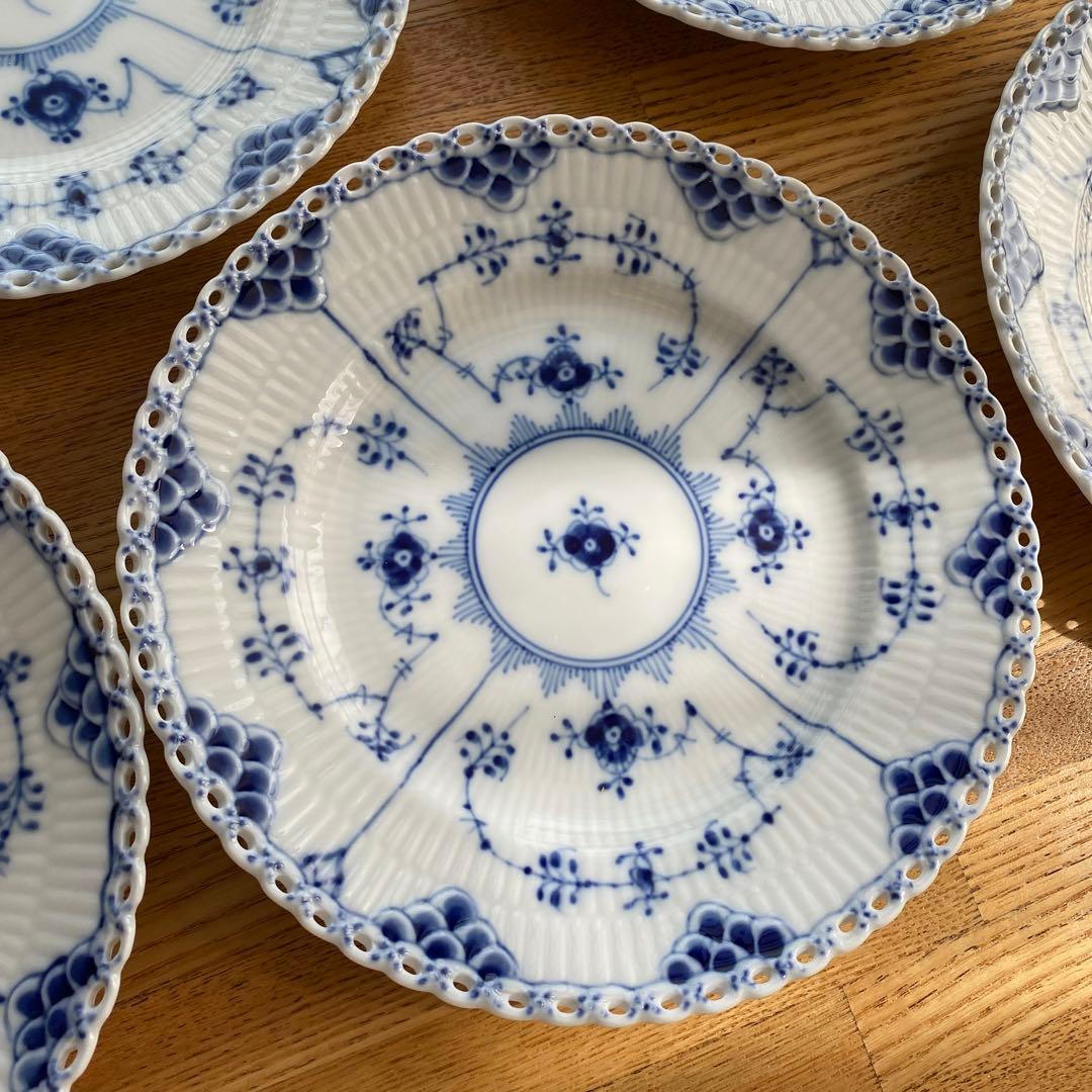 Saleロイヤルコペンハーゲンブルーフルーテッドフルレース17cm6枚