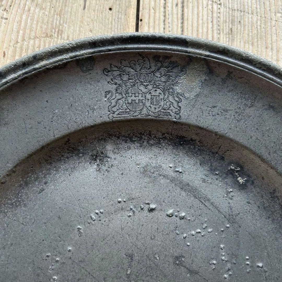 美しく朽ちた　エタン　ピュータープレート　フランスアンティーク　石化