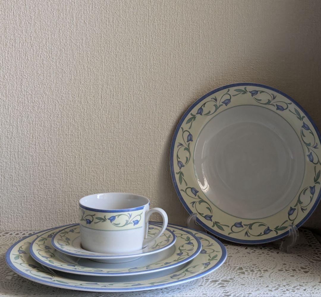 ジョンソンブラザーズ ラ・ロシェル高級ディナーセット(5ピース