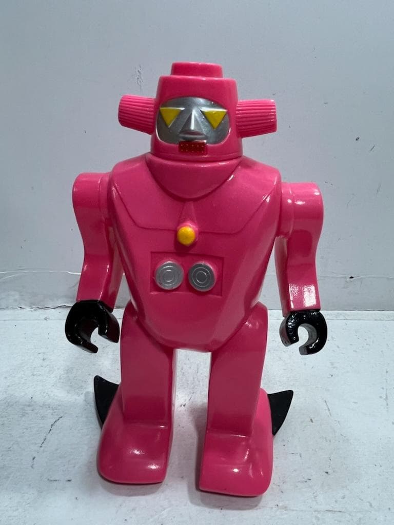 マルサンのウルトラ怪獣シリーズ 人間ロボットNo.1 ピンク 復刻版