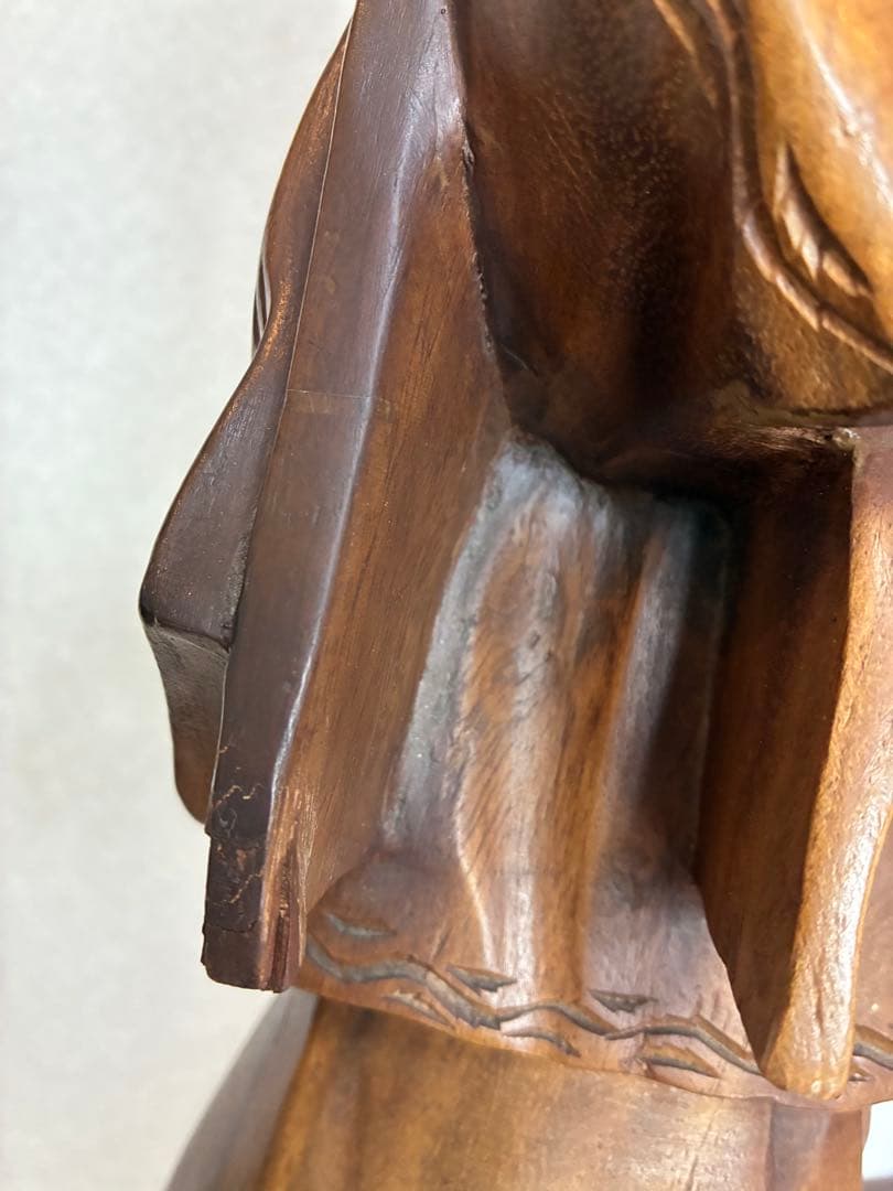 木製彫刻　水壺を持つ美しい女性像　高さ97㎝ オブジェ