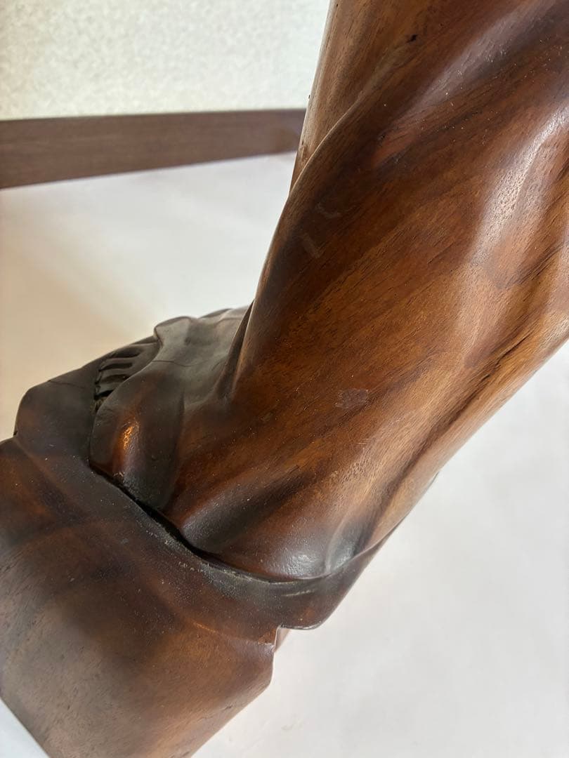 木製彫刻　水壺を持つ美しい女性像　高さ97㎝ オブジェ