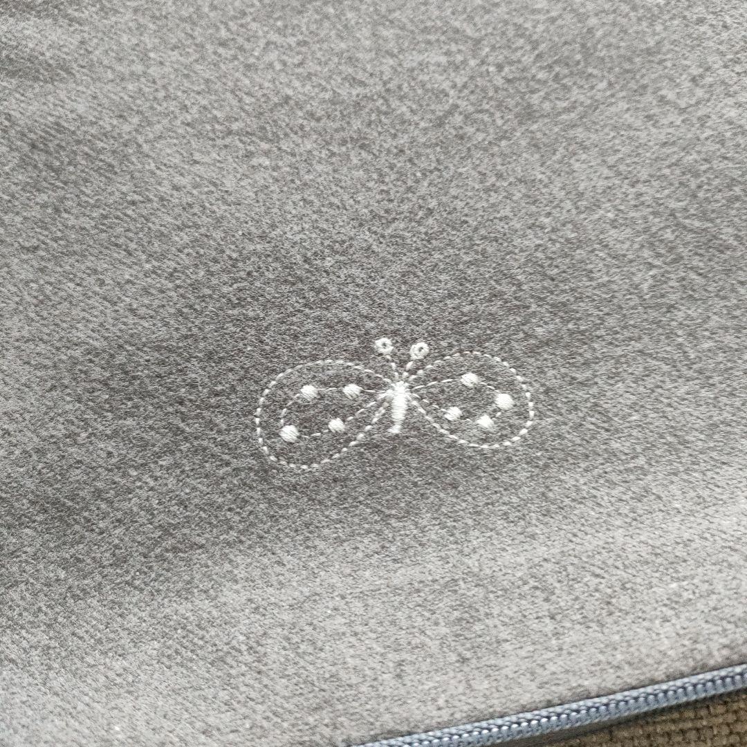 ミナペルホネン クッションカバー グレー/ホワイト