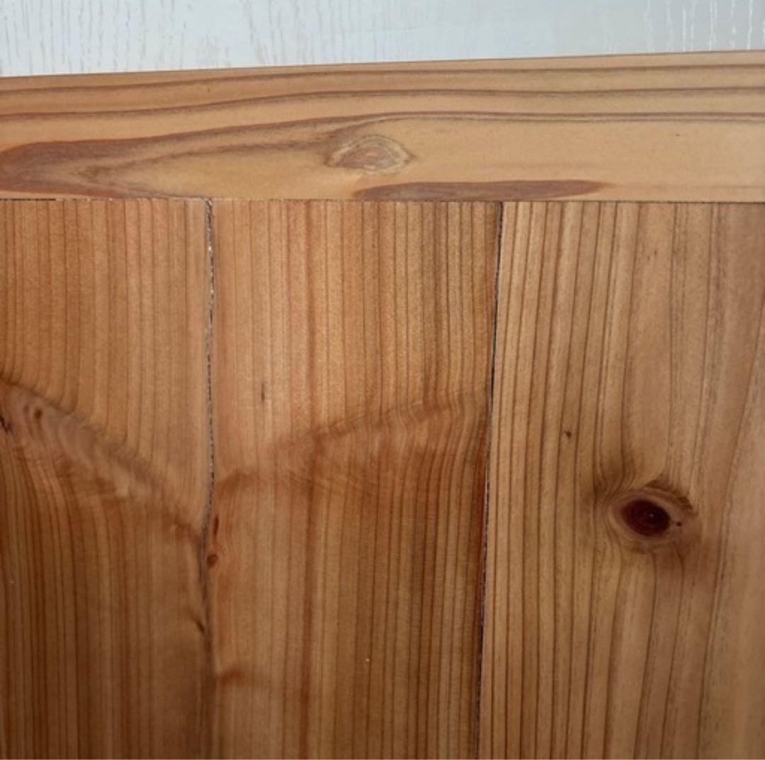 コンセント、USBポート付きテーブル