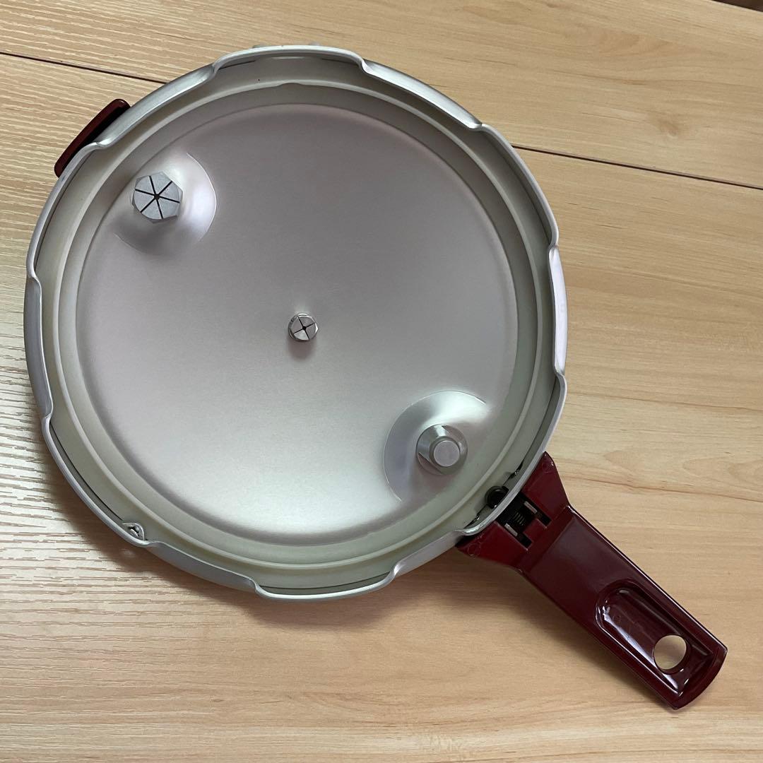 未使用 / RIKEN 理研 圧力鍋 こなべちゃん / 2.5ℓ 3合炊