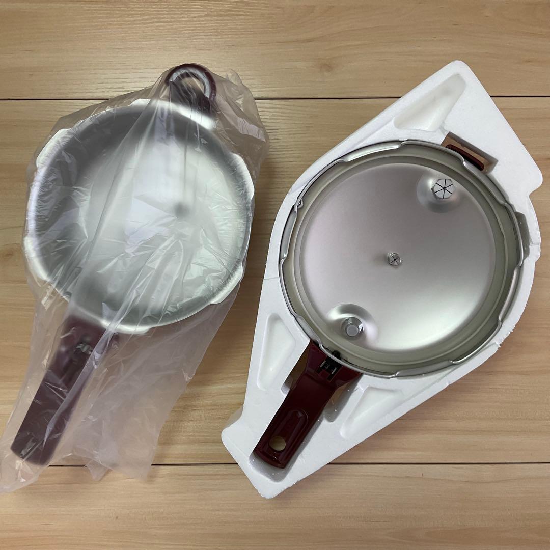 未使用 / RIKEN 理研 圧力鍋 こなべちゃん / 2.5ℓ 3合炊