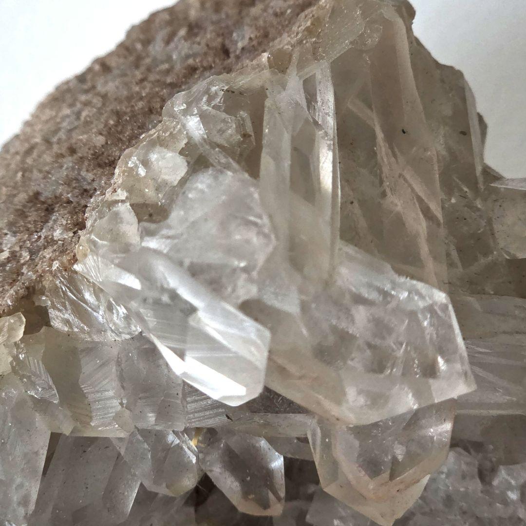 売切れ　原石水晶クラスター虹