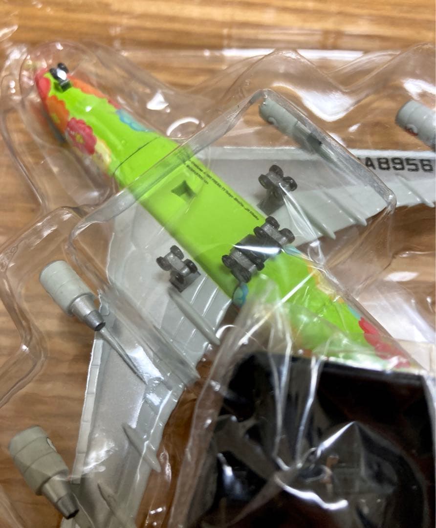 新品】ANA 公式モデル ポケモン お花ジャンボ 1/500 B747-400 - メルカリ