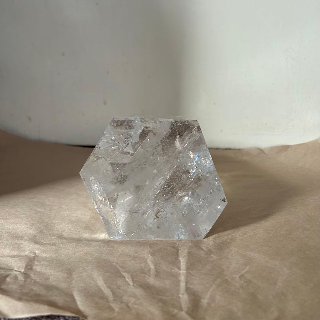 水晶　ポイント　高さ　21センチ　置物