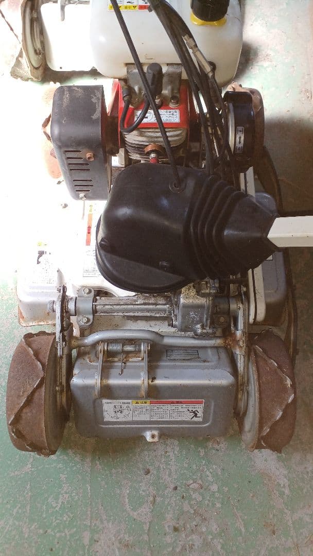 自走草刈り機(傾斜草刈り機)　SP850A　スパイダーモア