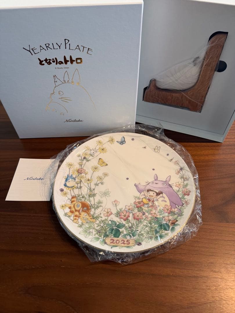 となりのトトロ　イヤリープレート　2025年版　ノリタケ　ジブリ