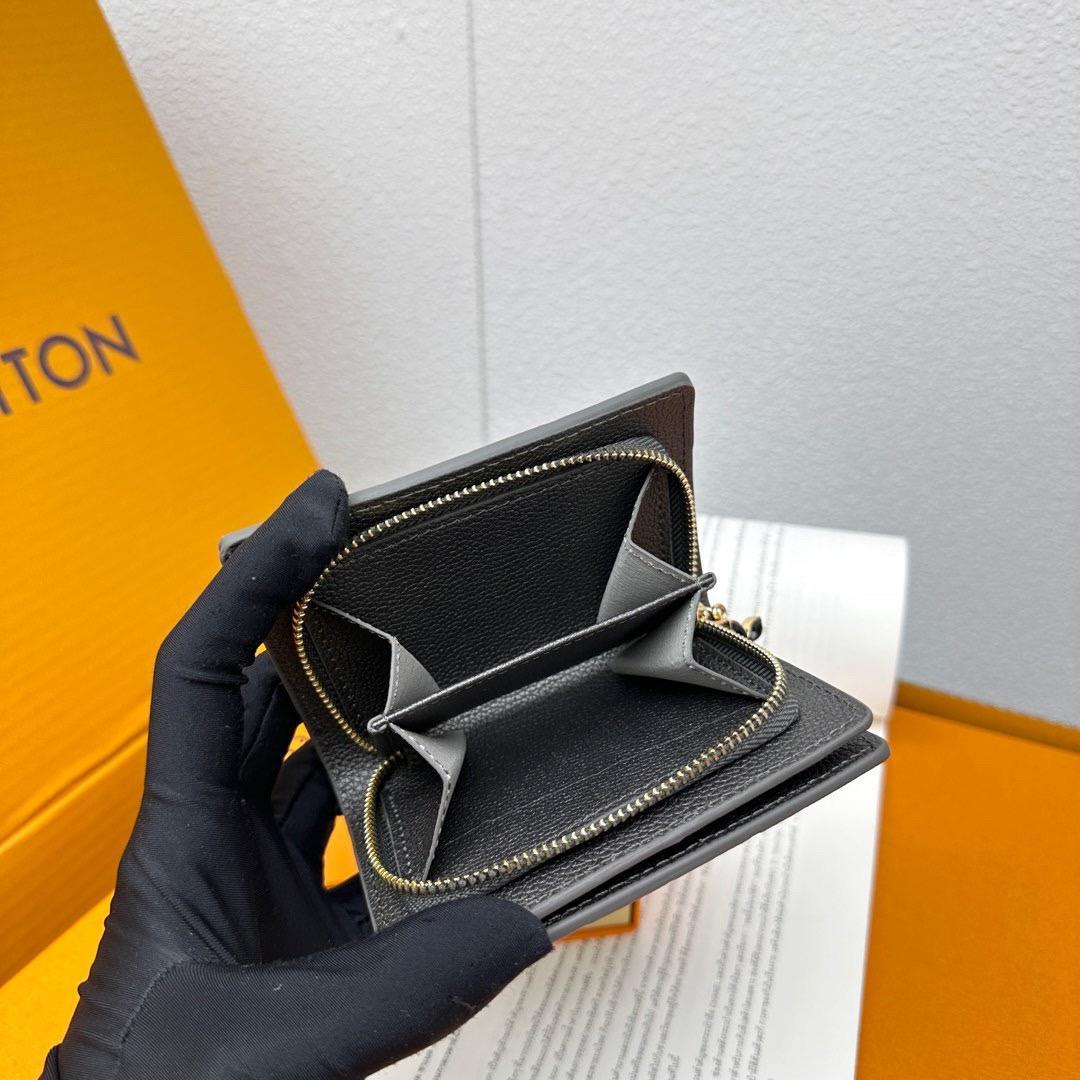 Louis Vuitton ブラック 二つ折り財布
