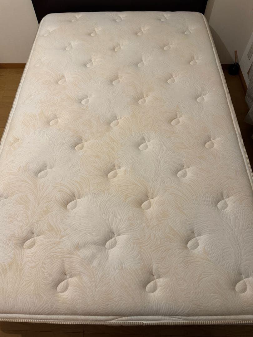 高級 シモンズ セミダブルマットレス プレミアム エグゼクティブ フレームセット