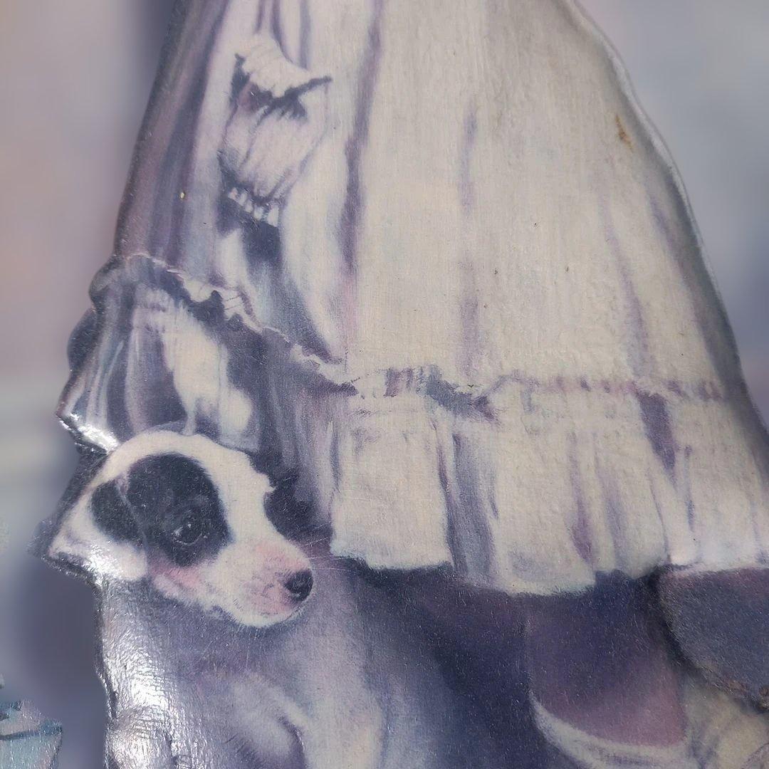 エンボス技法　少女と犬のアート作品　70×51