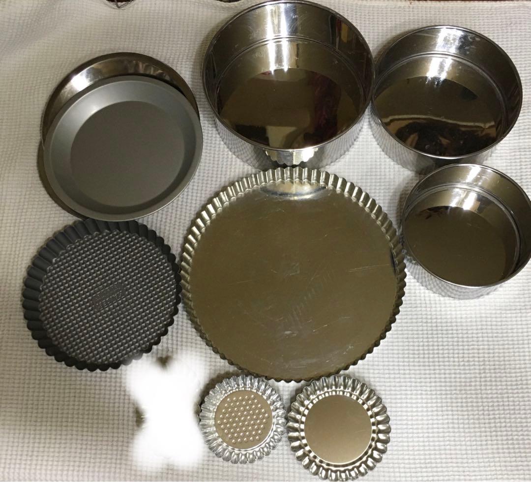 洋菓子型「タルト型＋スポンジ型＋パイ皿」纏めて　17枚＋粉ふるい　＋オマケ付