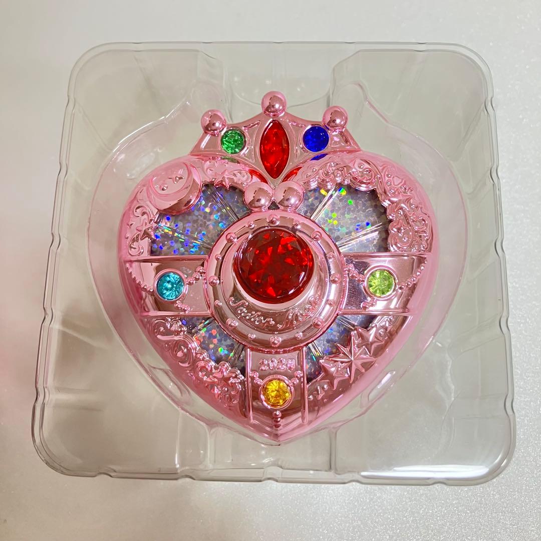 セーラームーン　ミラクルロマンス シャイニングムーンパウダー　2024