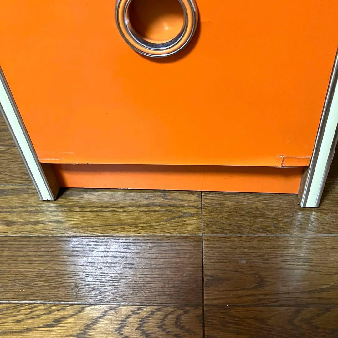 q*q様 昭和レトロ　オレンジ　レトロポップ　食器棚　飾り棚　　アンティーク　棚