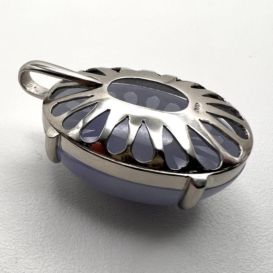 プラチナpt900 ペンダント　ヒスイ　翡翠　ジェーダイト77.748ct