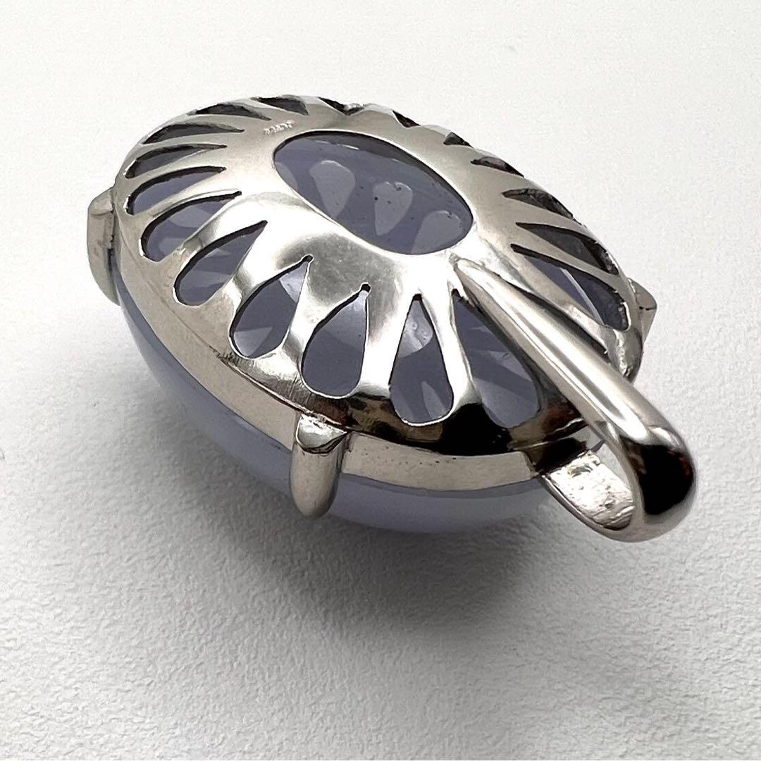 プラチナpt900 ペンダント　ヒスイ　翡翠　ジェーダイト77.748ct