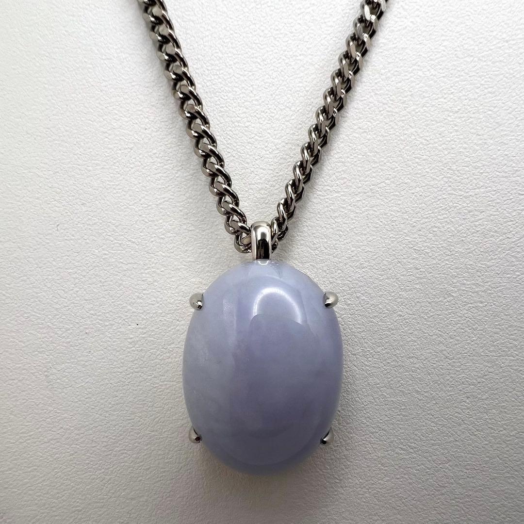 プラチナpt900 ペンダント　ヒスイ　翡翠　ジェーダイト77.748ct