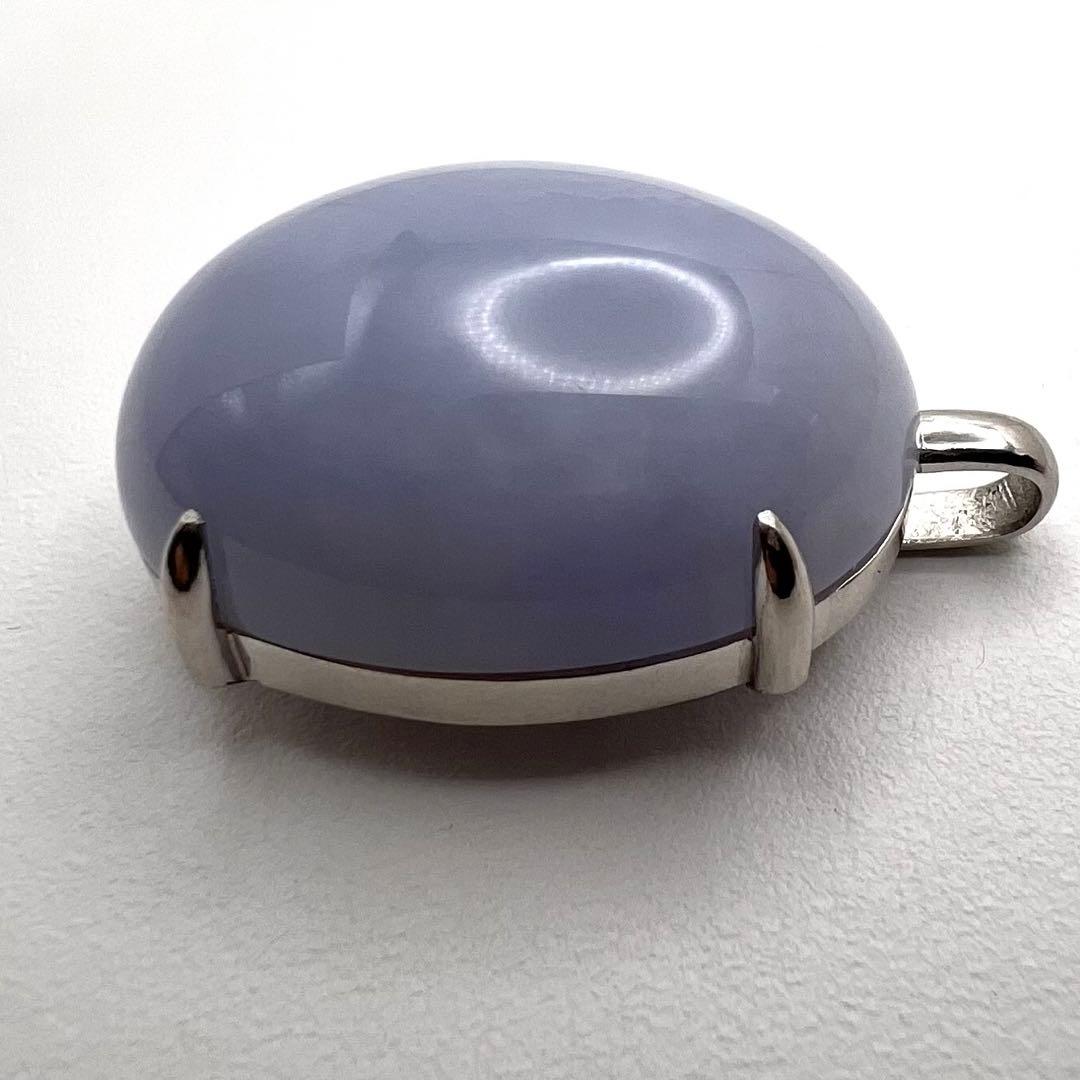 プラチナpt900 ペンダント　ヒスイ　翡翠　ジェーダイト77.748ct