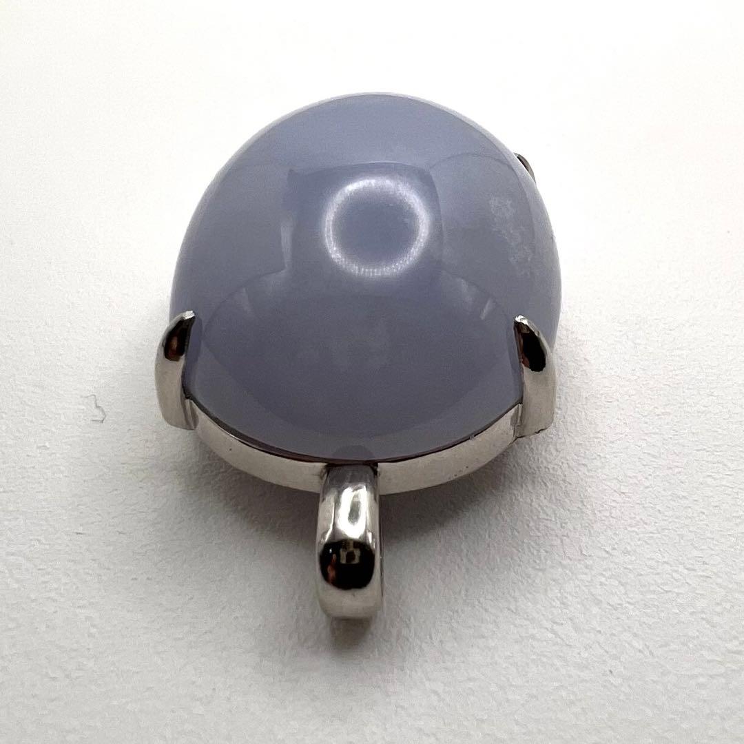 プラチナpt900 ペンダント　ヒスイ　翡翠　ジェーダイト77.748ct