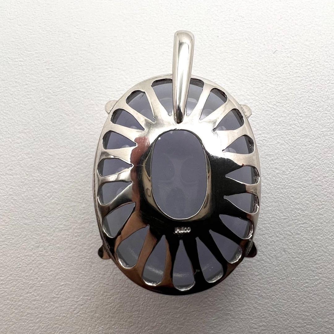 プラチナpt900 ペンダント　ヒスイ　翡翠　ジェーダイト77.748ct