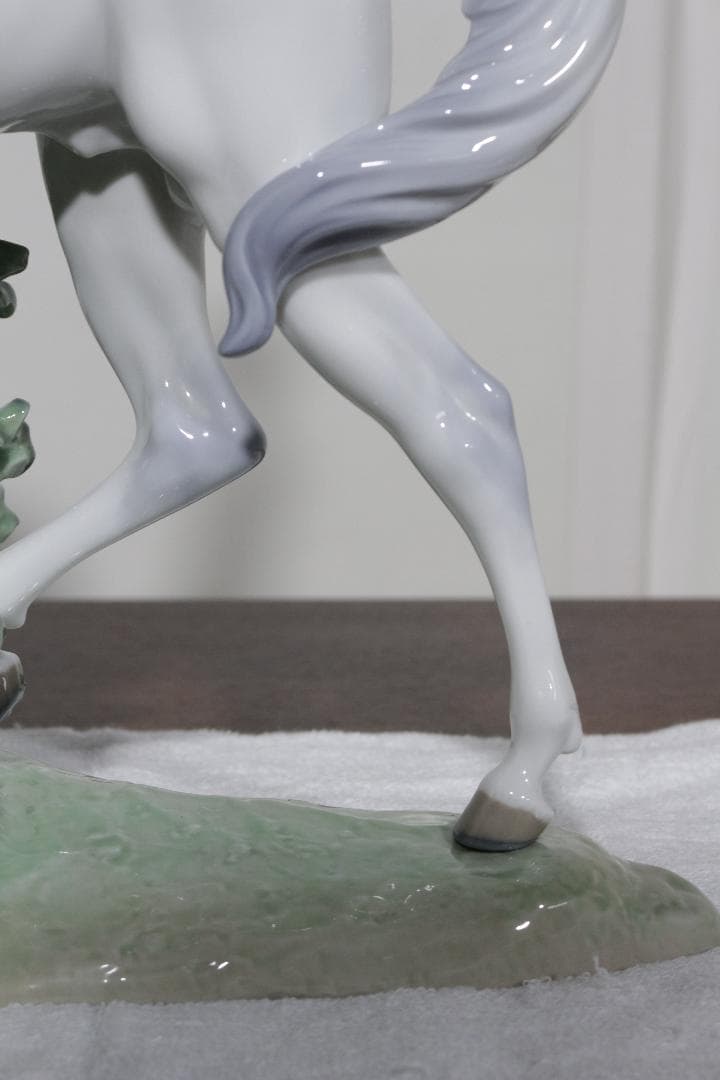 な*ん様 LLADROリヤドロ★白い馬の少女★20万★