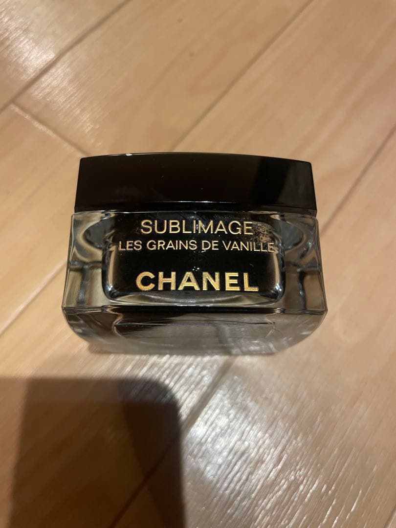 CHANEL サブリマージュ　スクラブ